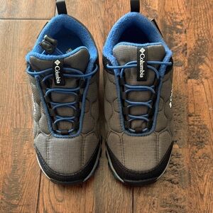 Columbia Boys  Firecamp Sledder Shoes NWOT